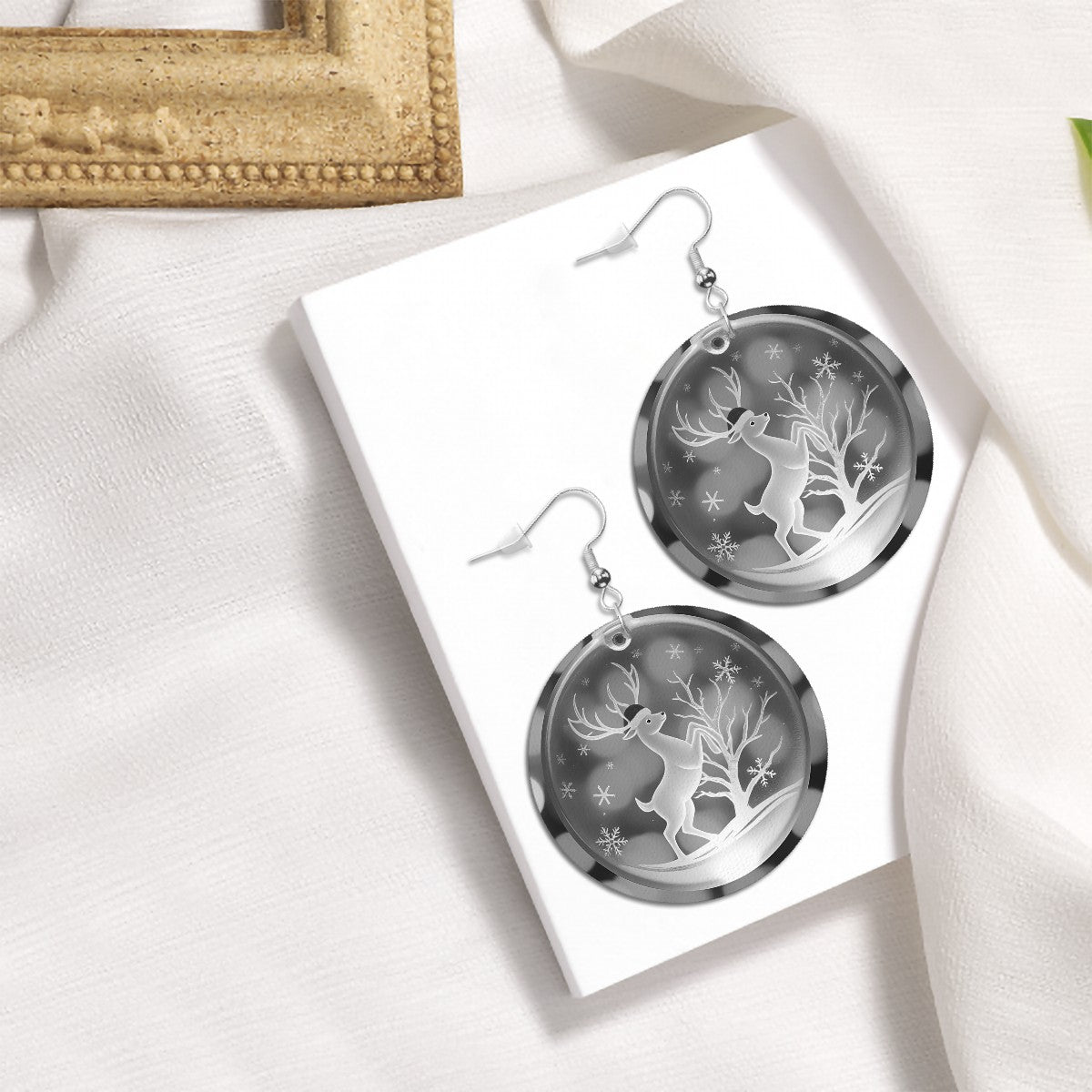 White Pleasure Leather Round Earrings - World Kryptonite